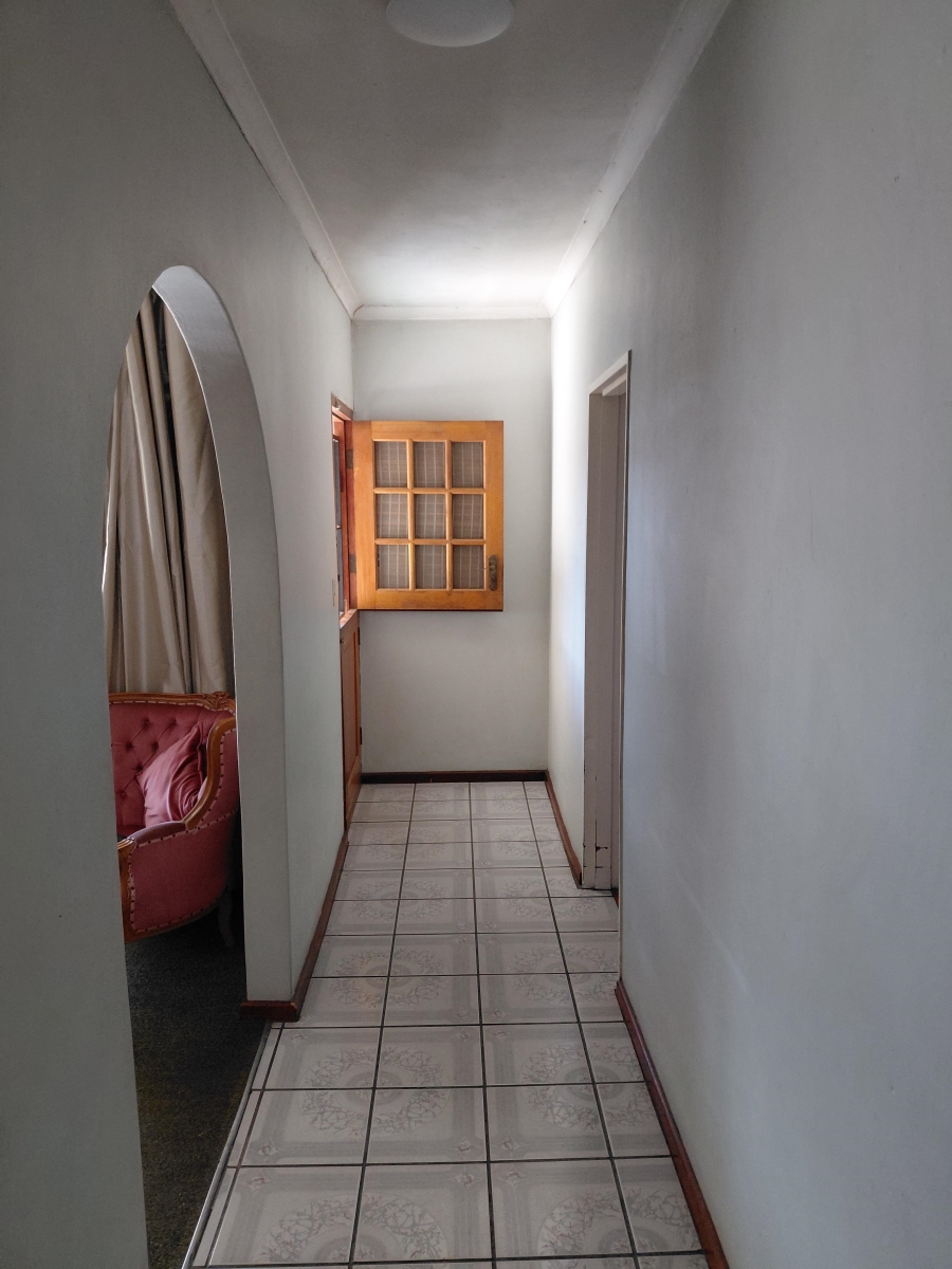 To Let 3 Bedroom Property for Rent in New Orleans Western Cape